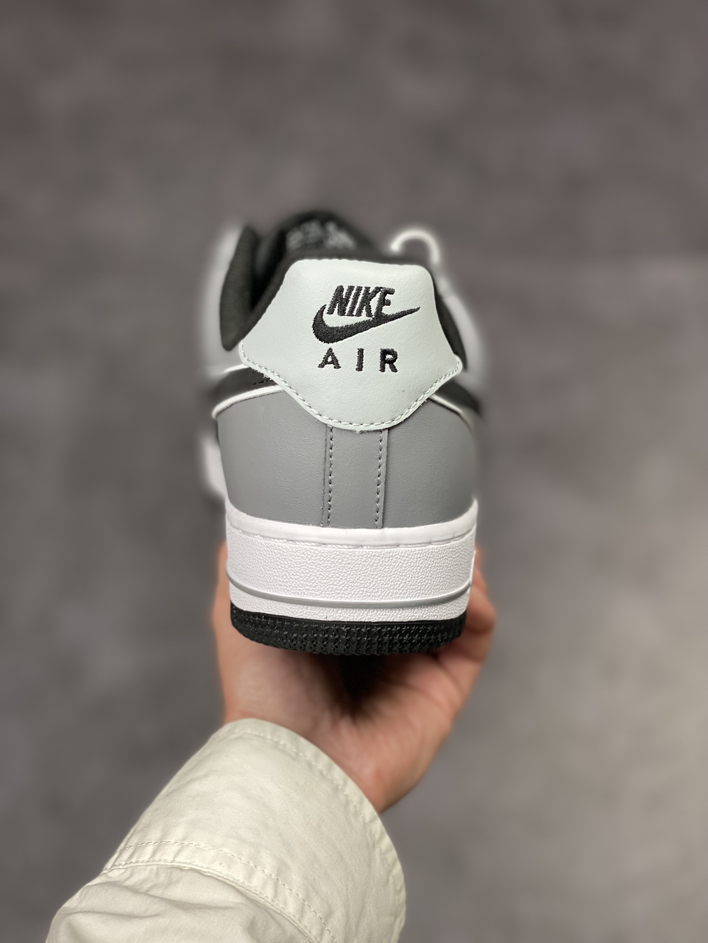 230 Nike Air Force 1 Low 07 灰黑 TP5558-756