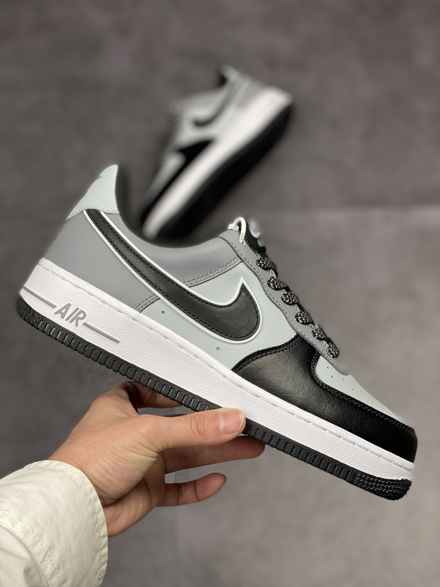 230 Nike Air Force 1 Low 07 灰黑 TP5558-756