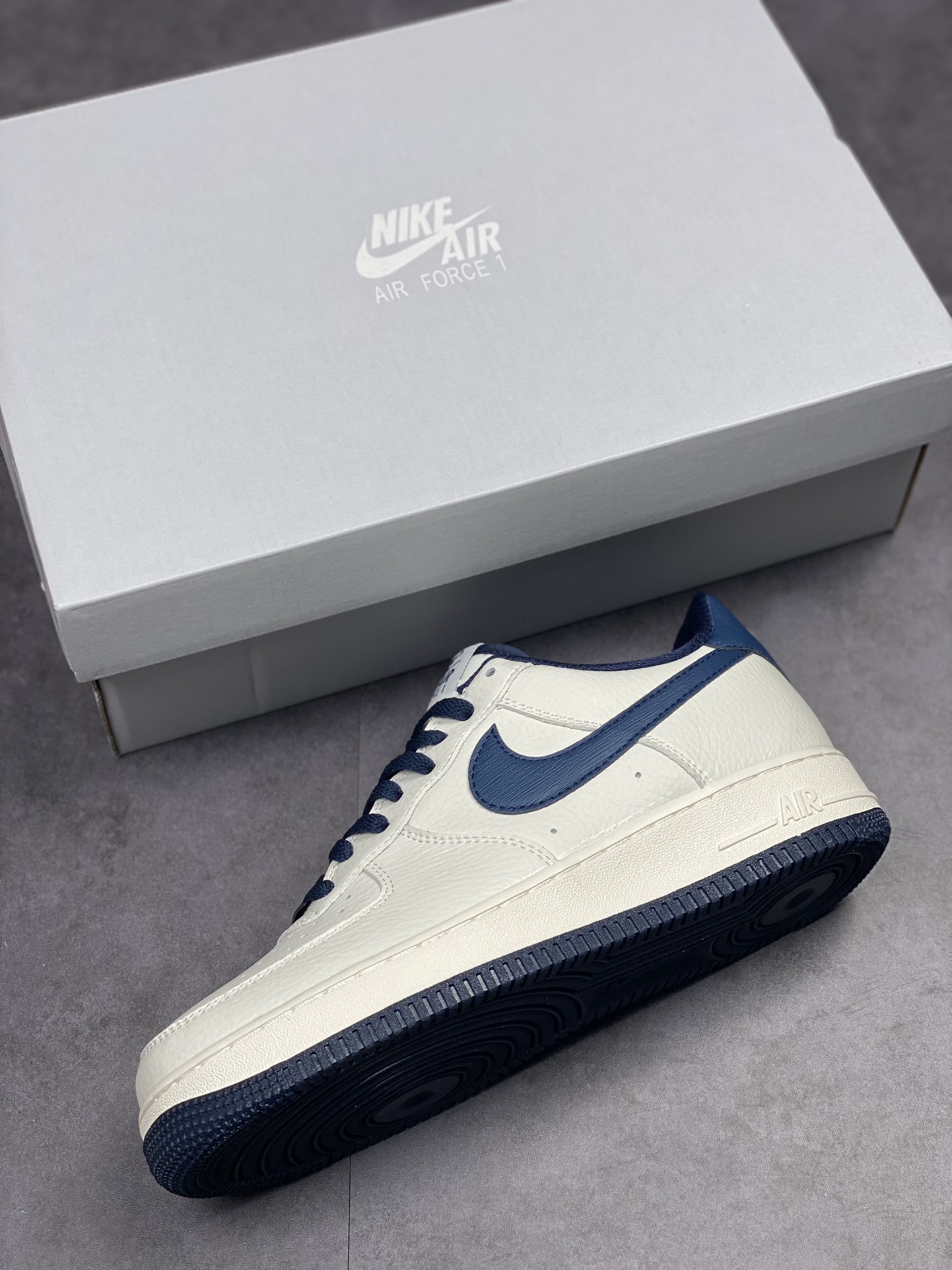 230 Nike Air Force 1 Low 07 米深蓝 PA3035-068