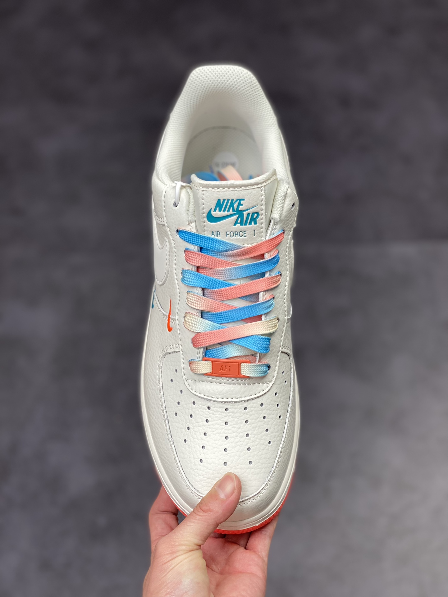 250 Nike Air Force 1 Low 07 串标橙蓝小钩 CT1989-103