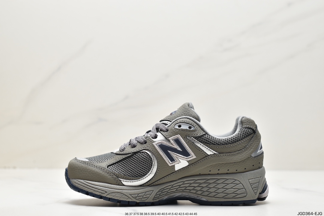 NB ML2002 series retro dad style casual sports jogging shoes ”suede original dark gray dark blue” ML2002RA