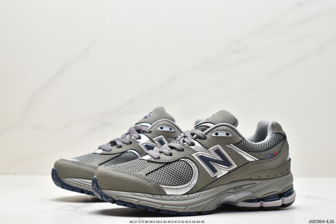 NB ML2002 series retro dad style casual sports jogging shoes ”suede original dark gray dark blue” ML2002RA