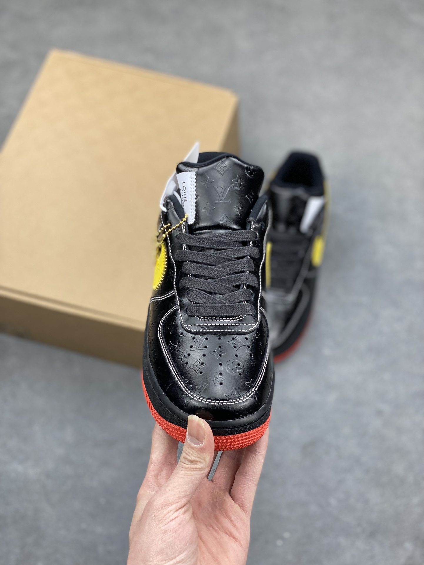 Louis Vuitton x Air Force 1 Low Black/Yellow Authentic Sneaker 3 i1679009720 4074 1