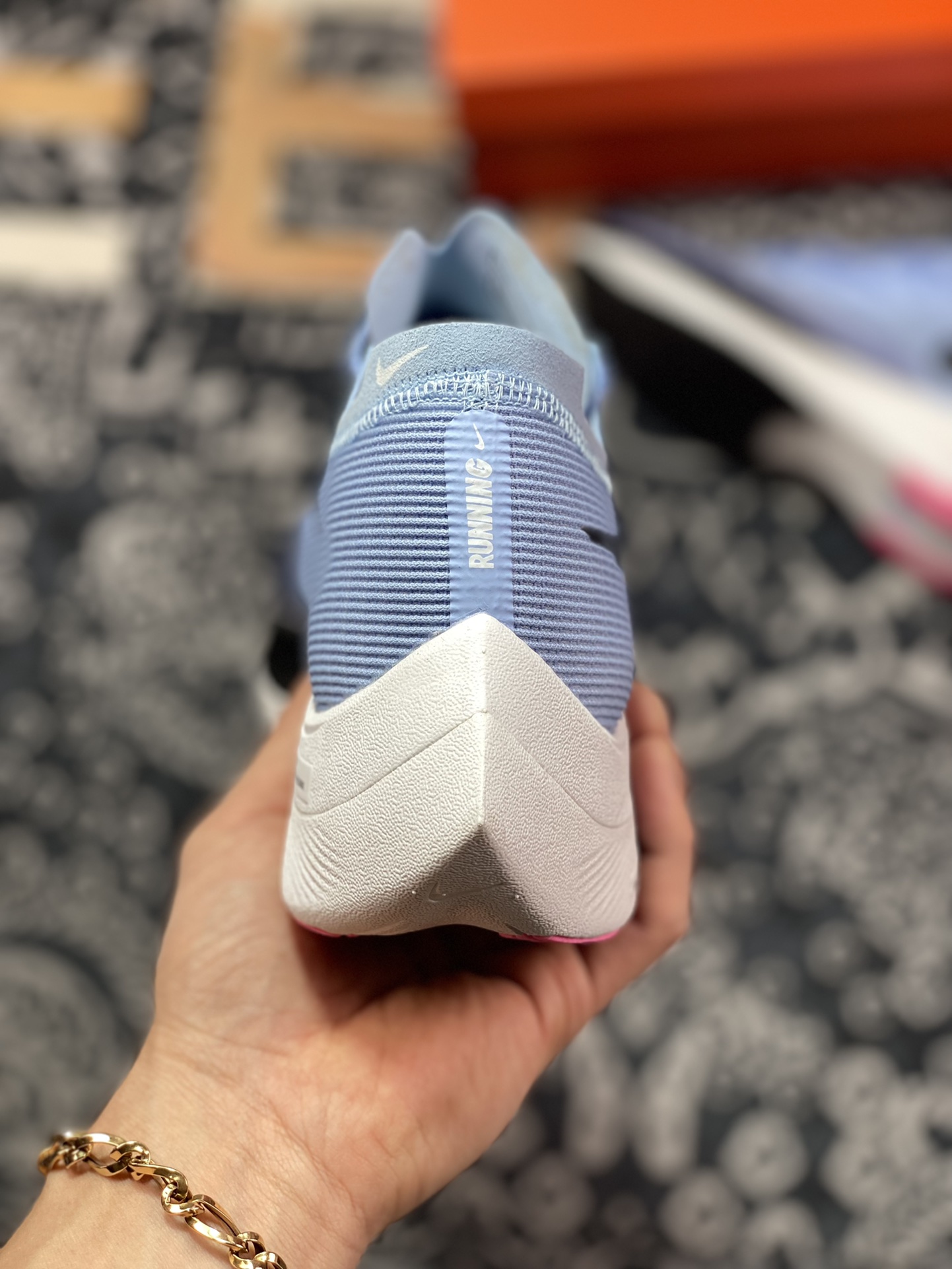 220  Nike ZoomX Vaporfly Next% 2 马拉松跑步鞋二代 CU4111-401