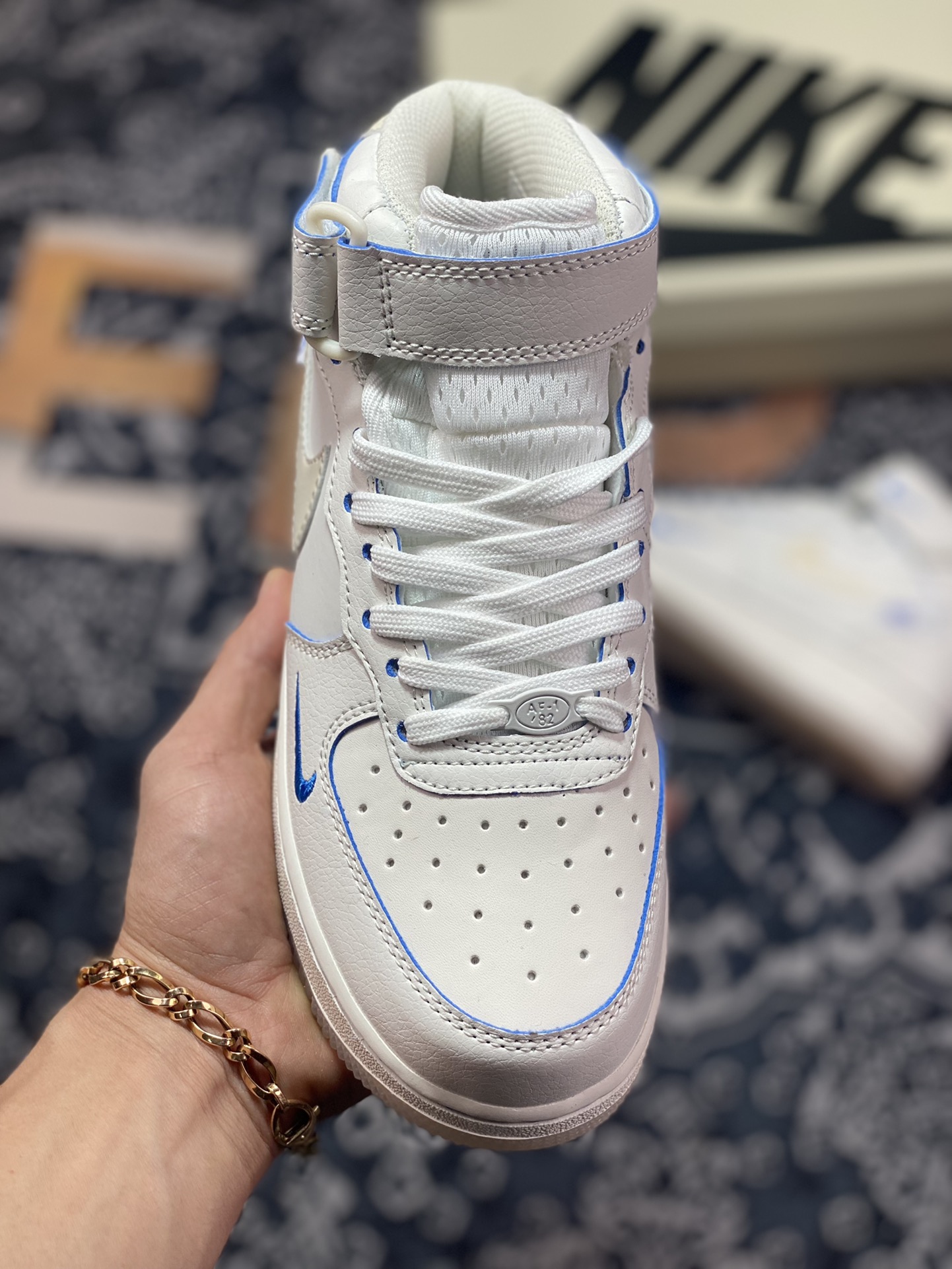 Nike Air Force 1 '07 Mid ”Sail White/Blue Mini Swoosh” Air Force 1 sneakers ”Leather Beige Royal Blue Mini Swoosh” FB1869-055