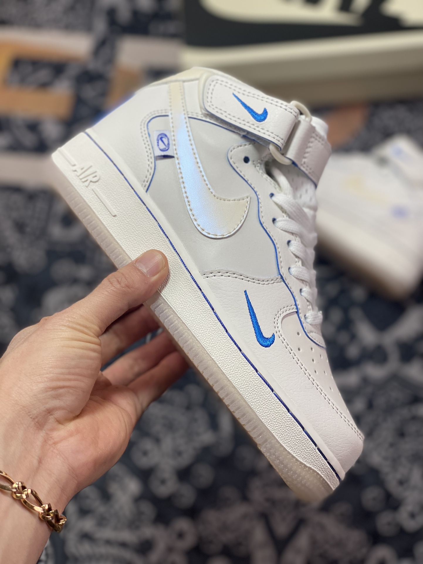 Nike Air Force 1 '07 Mid ”Sail White/Blue Mini Swoosh” Air Force 1 sneakers ”Leather Beige Royal Blue Mini Swoosh” FB1869-055