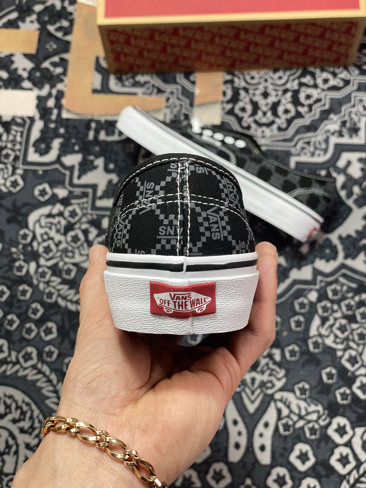 Vans Authentic Monogram Vans official classic presbyopia casual canvas vulcanized shoes VN0A5KRSJD