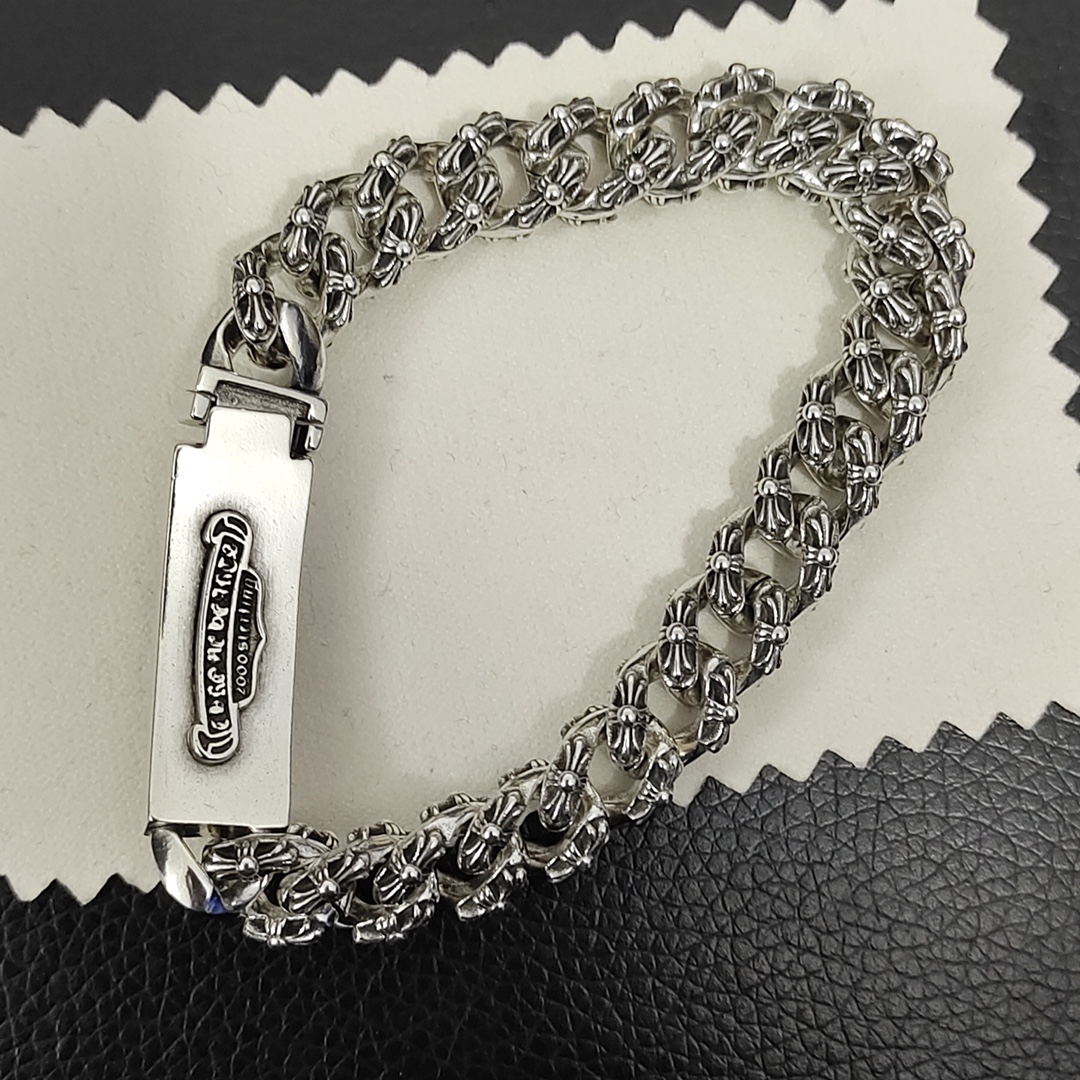 Chrome Hearts 克罗心长十字架花手链