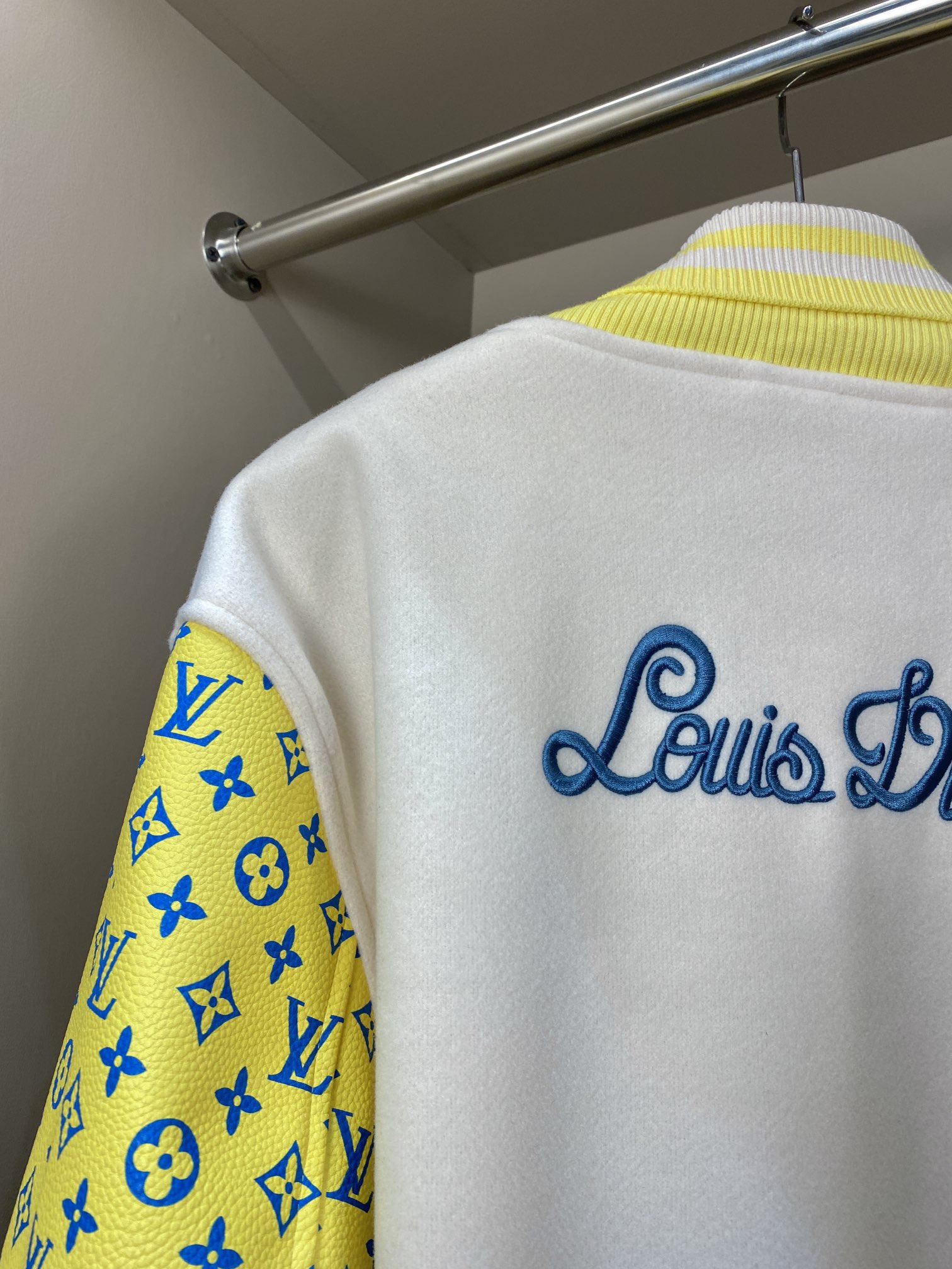 🆕2023Ss 早春新款 Louis Vuitton 王炸款来袭..💣棒球服外套！💛💛💛这件太好看了！I
