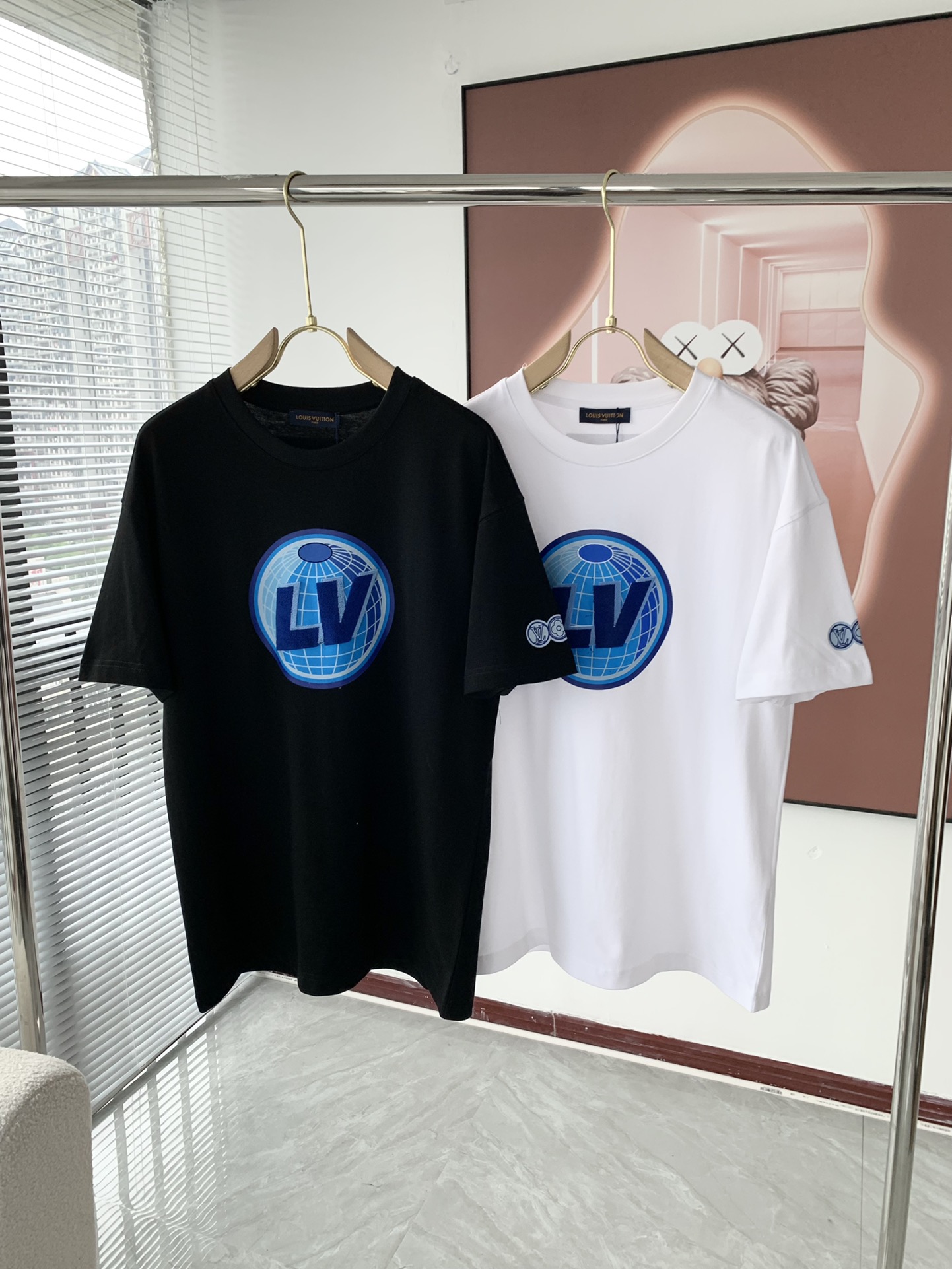 website to buy replica
 Louis Vuitton Shop
 Clothing T-Shirt Black White Unisex Cotton Spring/Summer Collection Short Sleeve