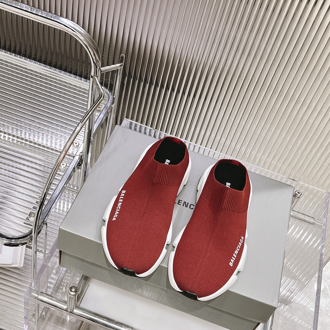 200 2023BALENCIAG* 巴黎世家拖鞋 升级版推出Speed 2.0 版本全新袜子鞋拖鞋