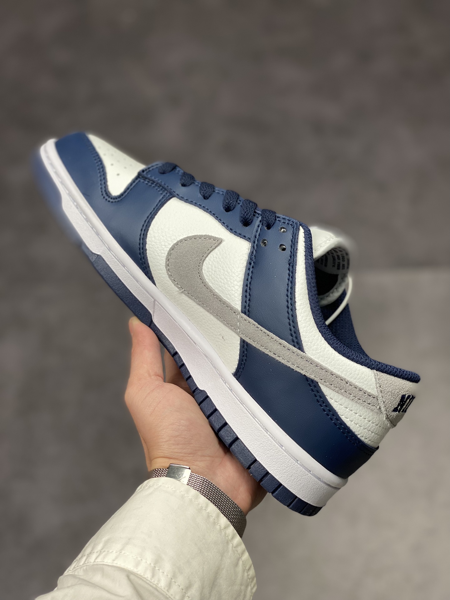 NIKE SB Dunk Low midnight blue white gray FD9749-400