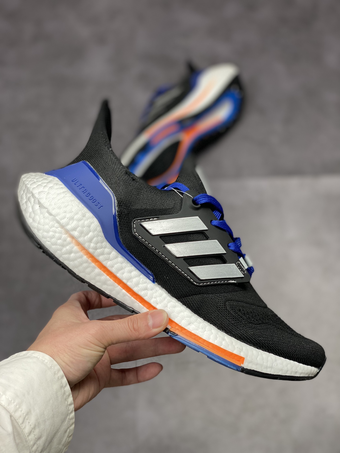 Adidas ULTRA BOOST 22 cushioning sports casual lightweight breathable running shoes GZ4922