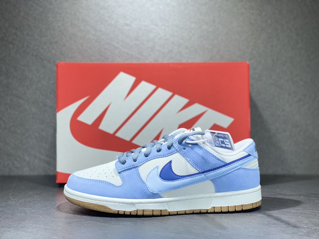 220 NIKE SB Dunk Low 低帮休闲运动鞋 DO9457-119