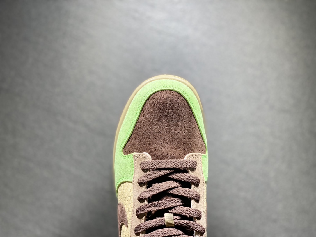 260 NIKE SB Dunk Low 低帮休闲运动鞋 310661-221