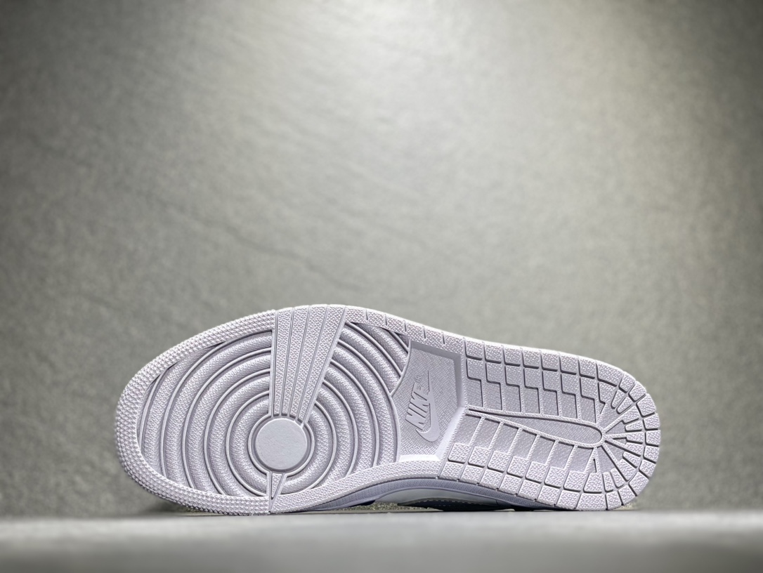 200 Air Jordan 1 Low aj1 乔1低帮篮球鞋 553558-412