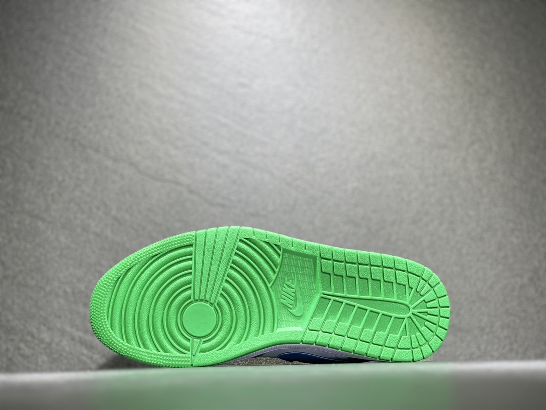 200 Air Jordan 1 Low aj1 乔1低帮篮球鞋 DC0774-304