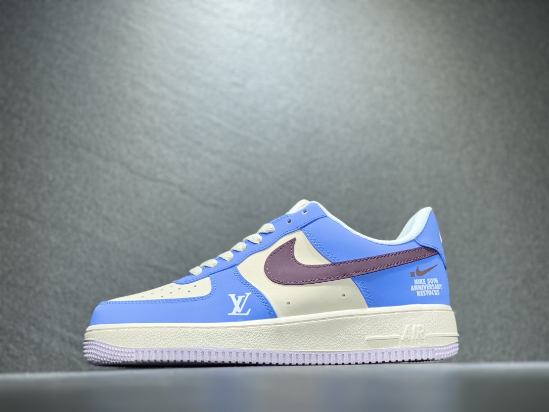 220 Nike Air Force 1 空军一号运动板鞋  315122-010