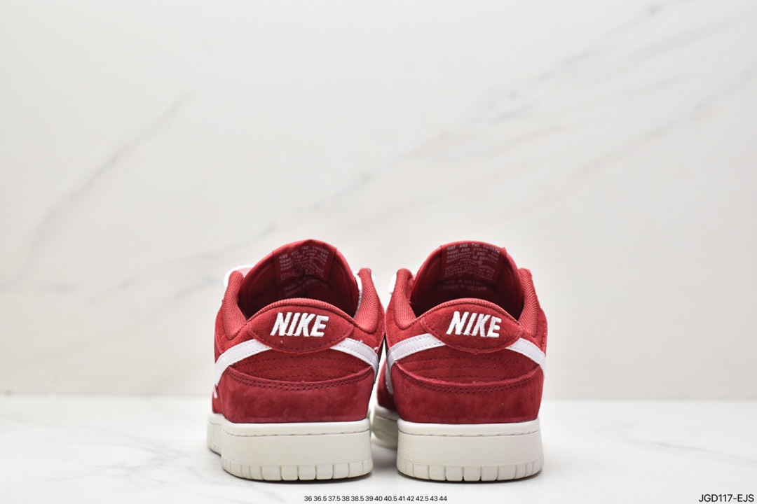 180 SB Zoom Dunk Low 板鞋 系列经典百搭休闲运动板鞋DD1503-108