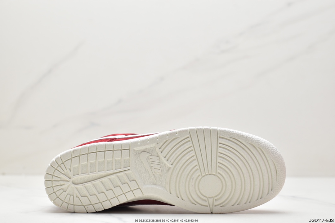 180 SB Zoom Dunk Low 板鞋 系列经典百搭休闲运动板鞋DD1503-108