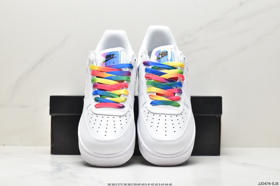 130 耐克Nike Air Force1 空军一号 低帮休闲板鞋 CV1699-100