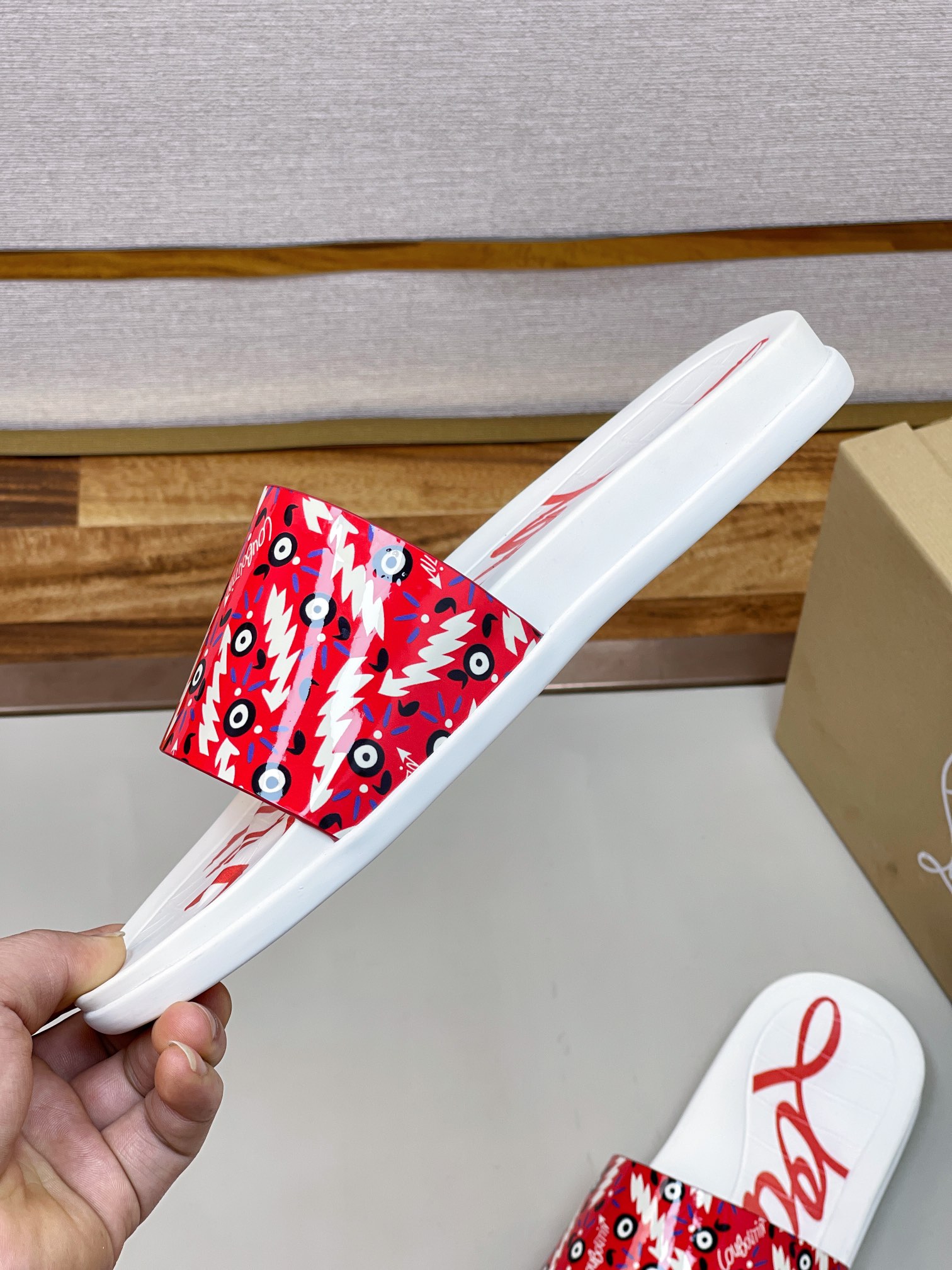 [CL zapatos inferiores rojos] tamaño 38-45 zapatillas clásicas de los hombres, el sitio web oficial 