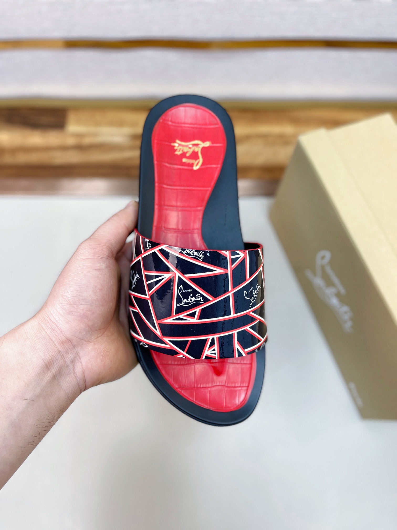 [CL zapatos inferiores rojos] tamaño 38-45 zapatillas clásicas de los hombres, el sitio web oficial 