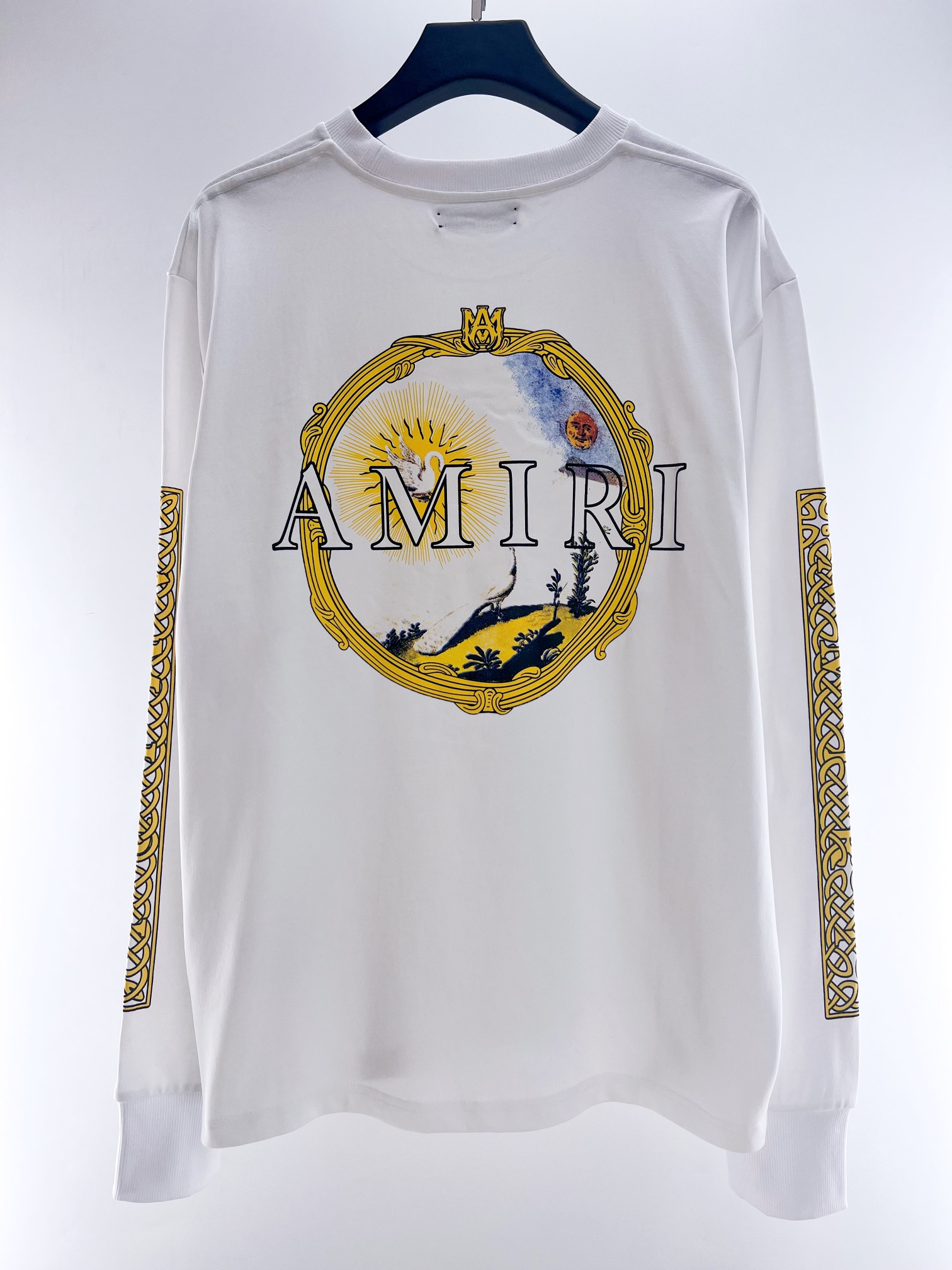 Amiri Round Neck Printed Sweatshirt Custom Terry Cotton Fabric Loose Fit 6 i1679124083 7434 5