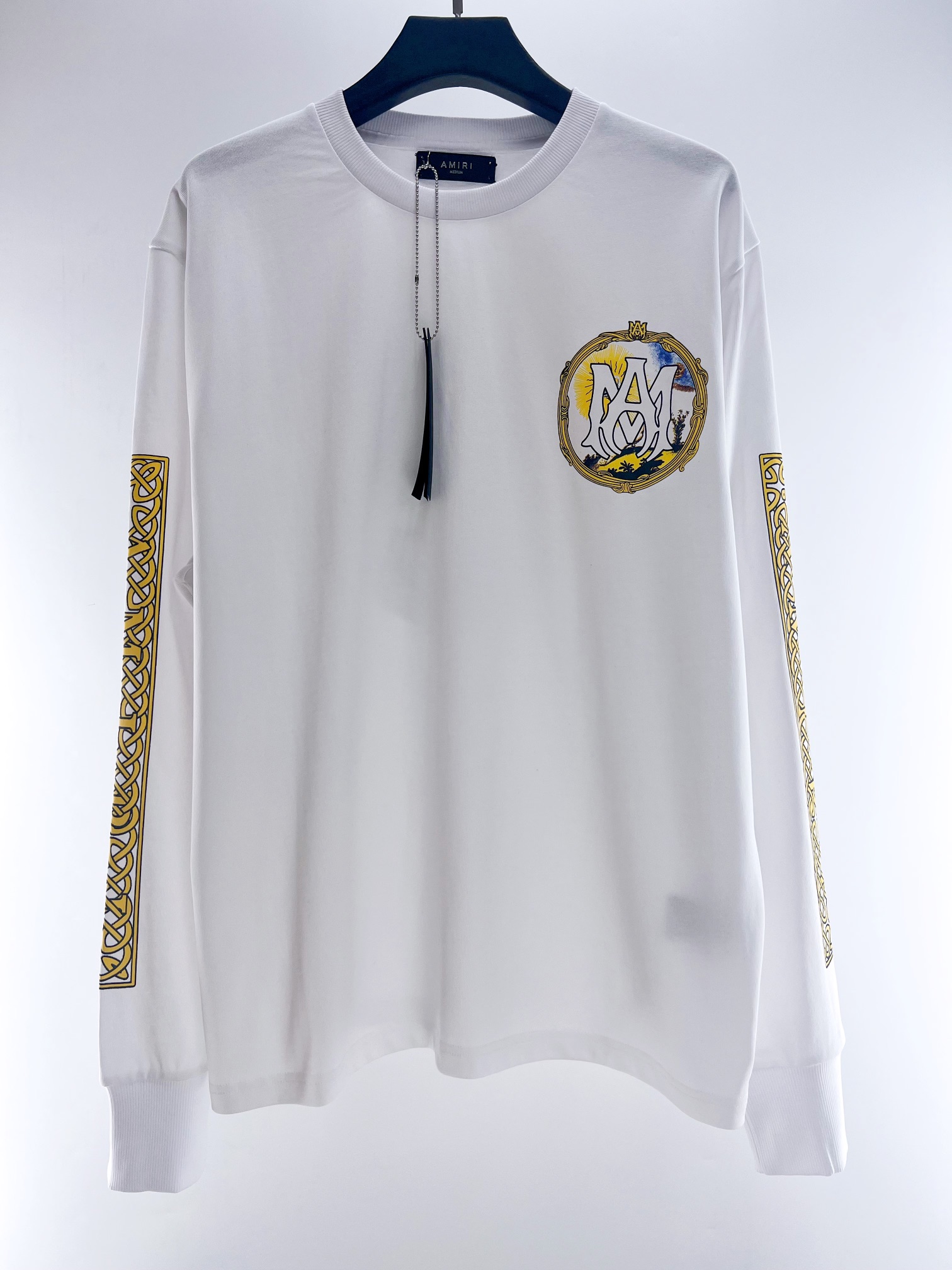 Amiri Round Neck Printed Sweatshirt Custom Terry Cotton Fabric Loose Fit 2 i1679124083 892 1