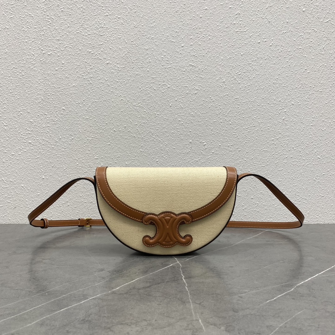 NO:197904,Genuine, new product launched Celine winter show Basace Arc de Triomphe ~ Moon bag, half moon body The Arc de Triomphe logo leather buckle with snap buckle is very design, literary, and light and cute, long shoulder straps, comfortable slanting. The style is gentle and cute, retro literary, fashion experts all have capacity for daily going out, enough. Model number 111233 Size 23~13.5~6 Slave brown, Celine, Celine, Celine19860909正品级 新品上线 Celine冬季秀款Basace凯旋门 ～月亮包,半月包身 按扣浮雕样式的凯旋门Logo皮扣,很有设计感,文艺感,也很轻巧可爱,肩带长,斜跨舒适 风格温柔可爱,复古文艺,时尚达人都 容量日常出门,够 款号111233 尺寸23～13.5～6 麻布棕,赛琳celine,celine,celine,Bag