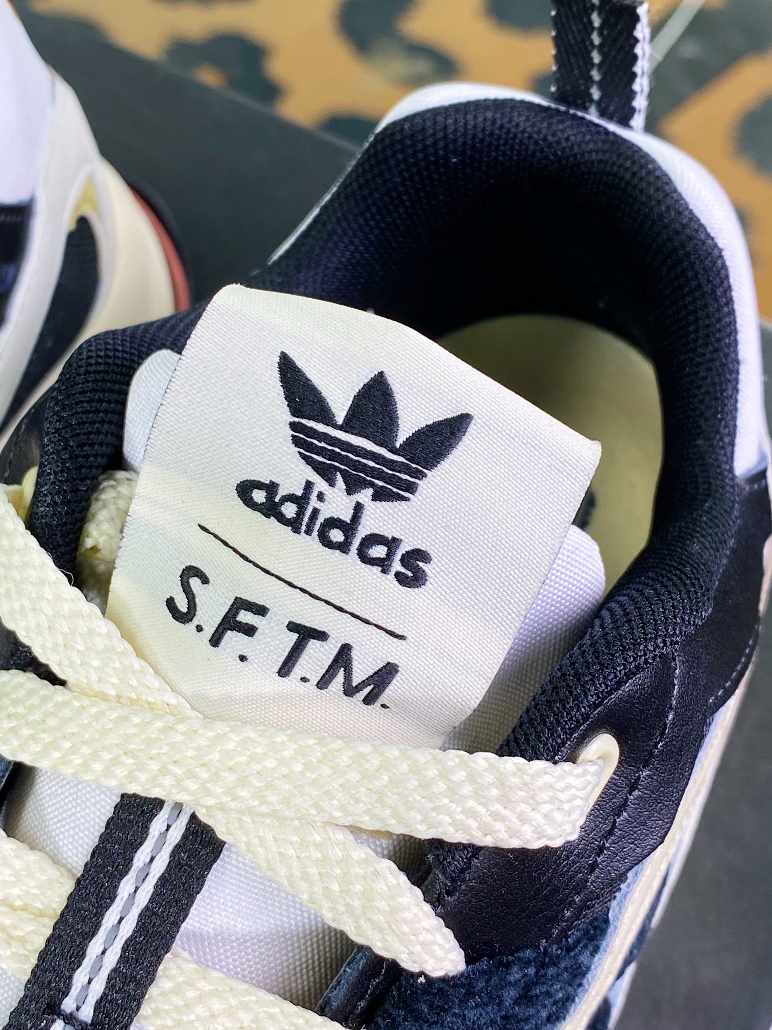 Song For The Mute x 【Adidas】 SFTM-001 Shadowturf Shadow Turf ”Black and White Beige” GY7017