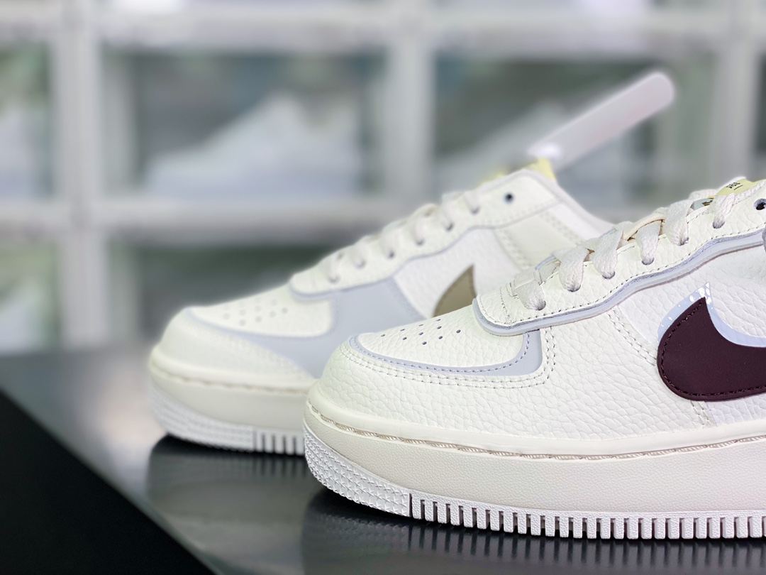 200  WMNS Air Force 1 Shadow”Python”空军一号板鞋“蛋糕奶米白深棕鸳鸯钩子”FD0804-100