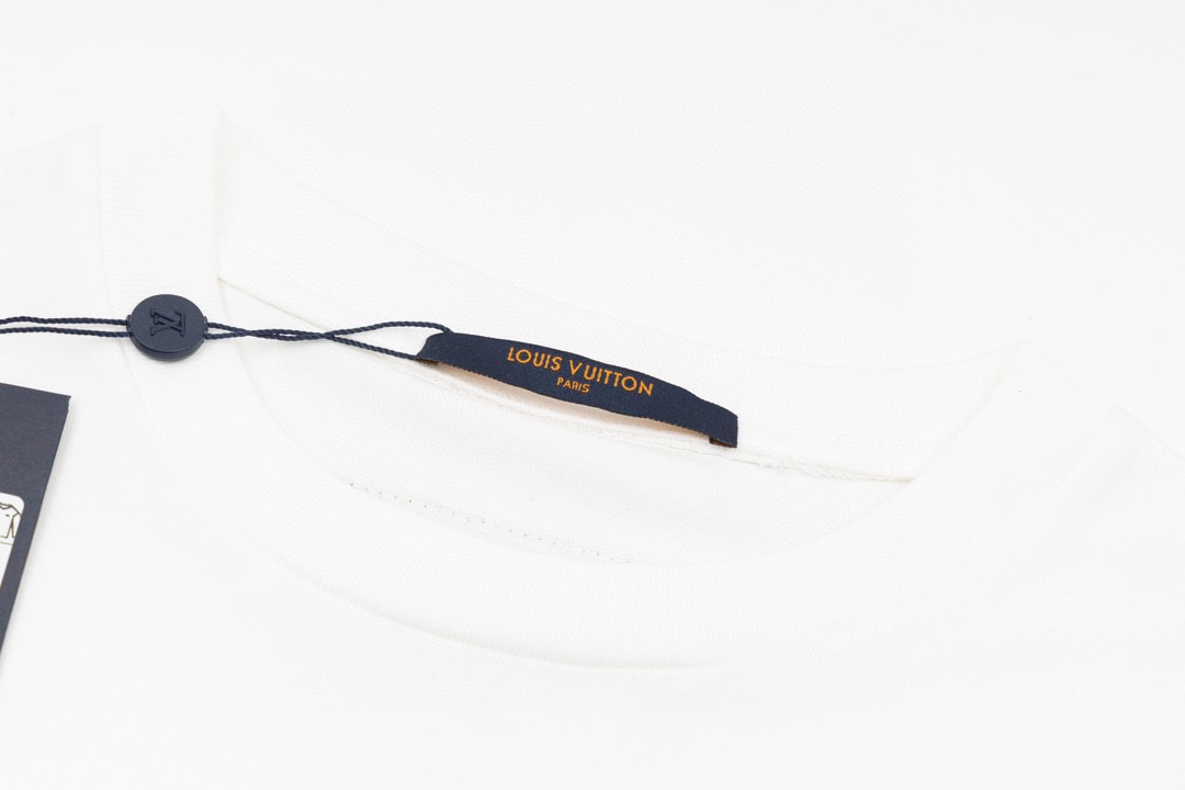 Louis Vuitton/路易威登 小标刺绣长颈鹿短袖T恤 白色