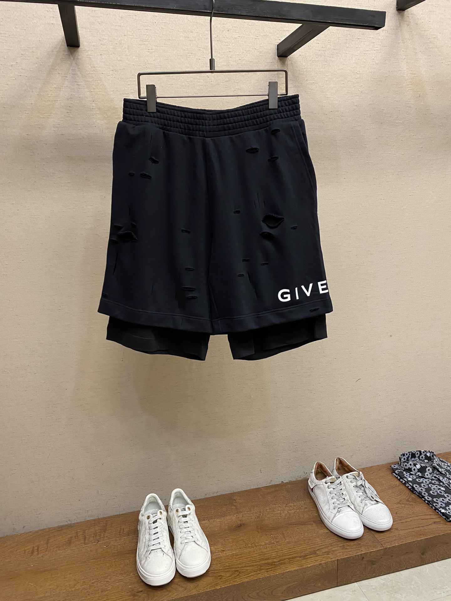 Givenchy Clothing Shorts T-Shirt Wholesale China
 Cotton Spring/Summer Collection Short Sleeve