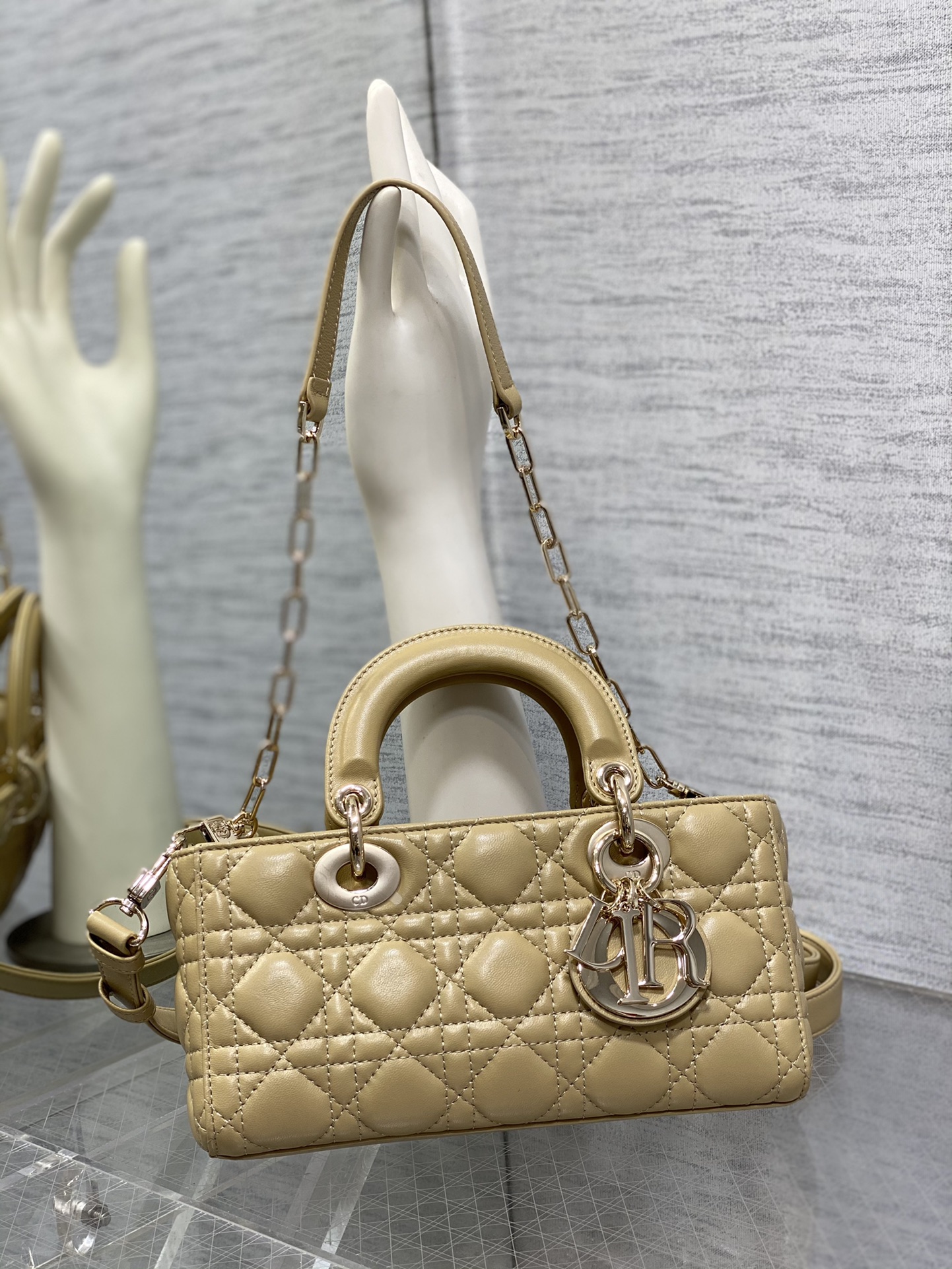 [Dior Women