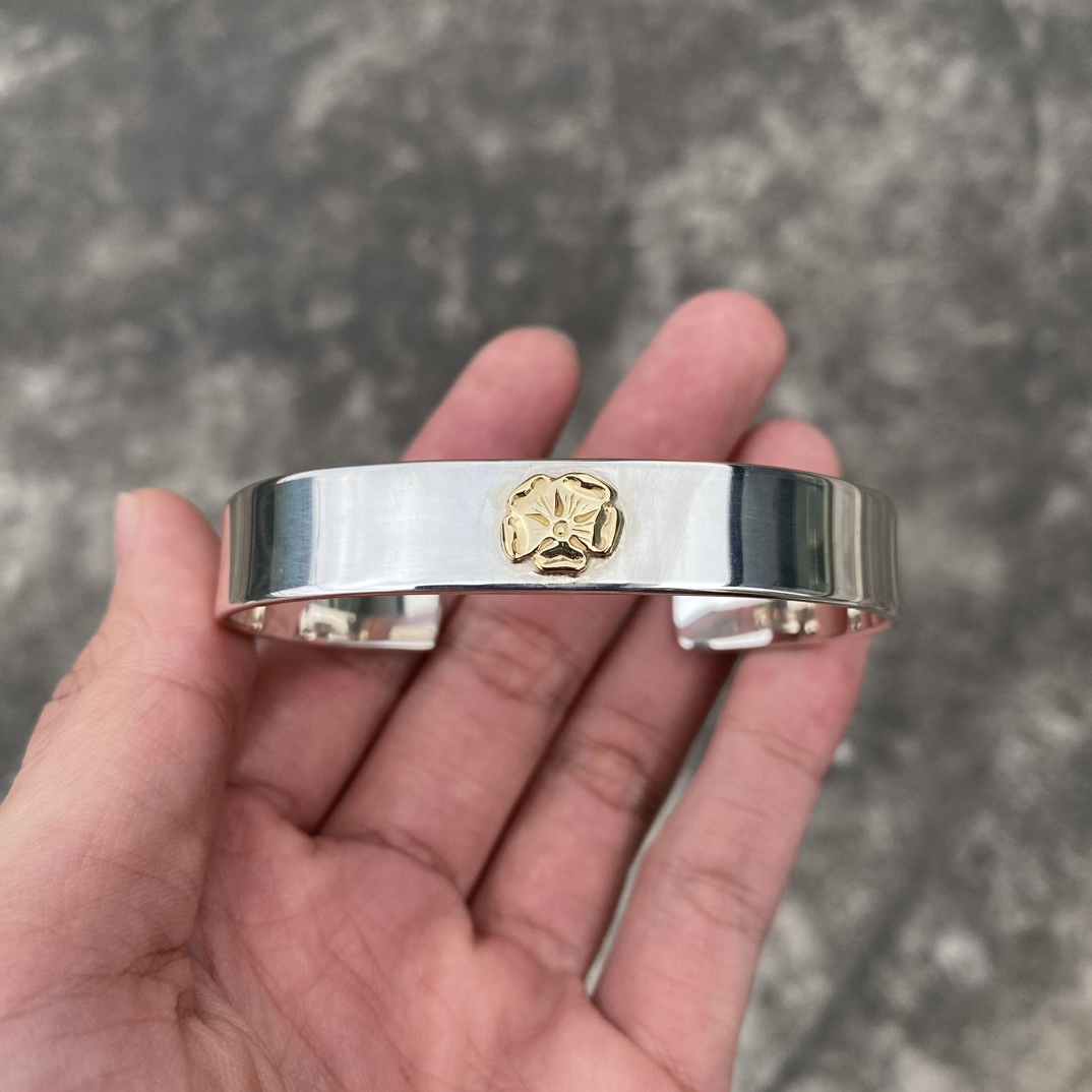 Takahashi Bangle