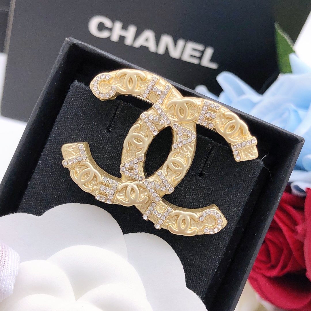 Bvlgari Haute Couture Haute Joaillerie Fine Jewelry Earrings Necklace