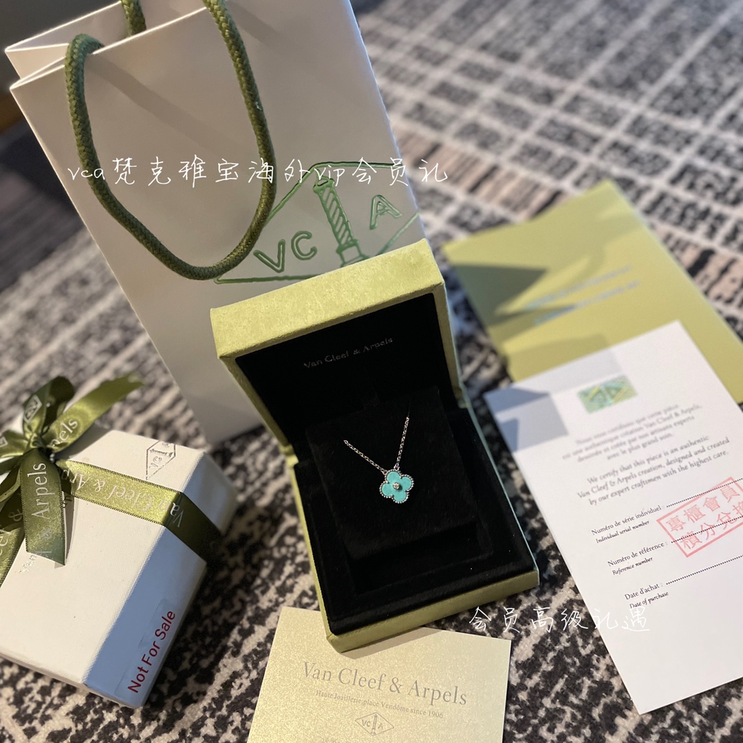 Van Cleef & Arpels vca梵克雅宝会员礼
