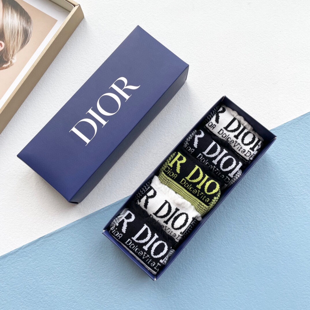 配包装一盒五双欧美大牌Dior迪奥好