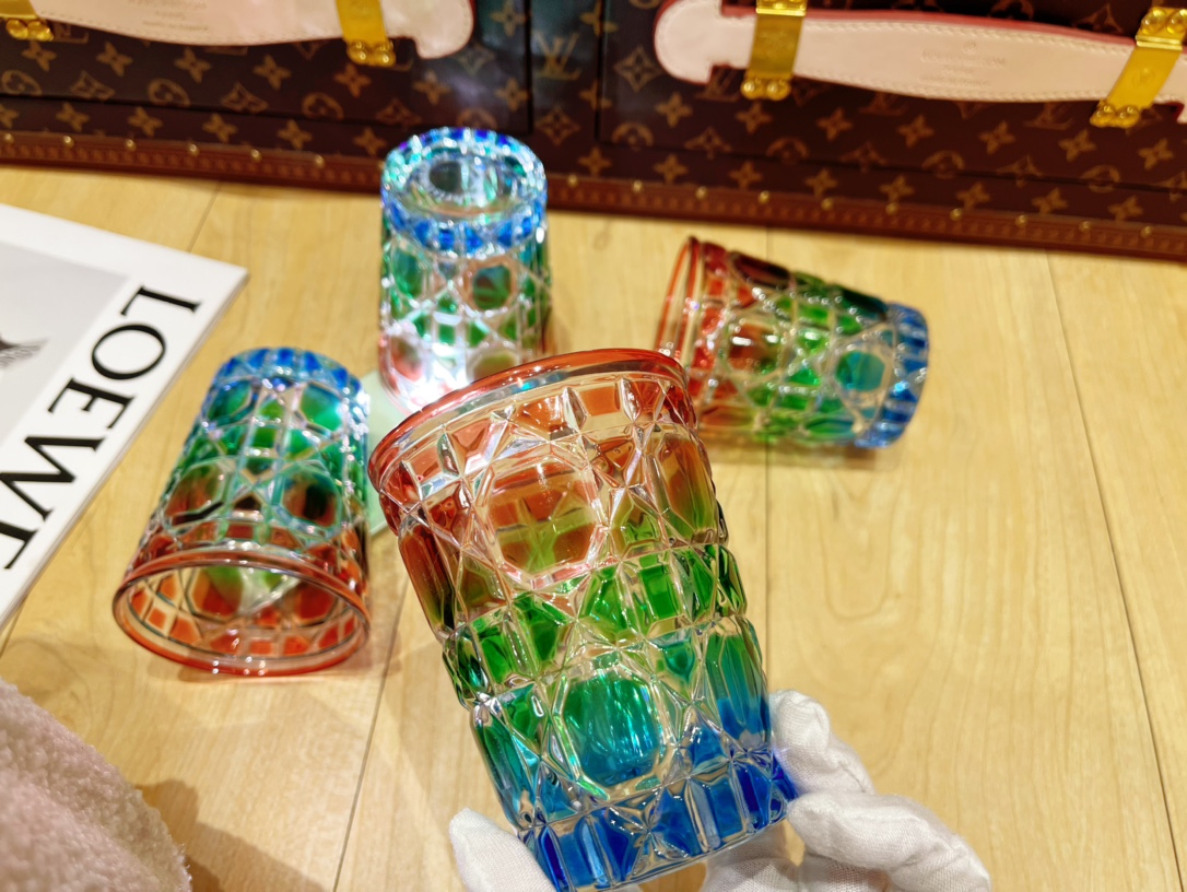 D Home Colorful Western Wine CupDreamy Green 💚 - Lifestyle 2