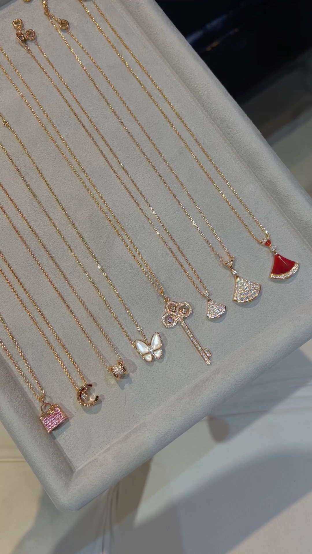 Bvlgari necklace