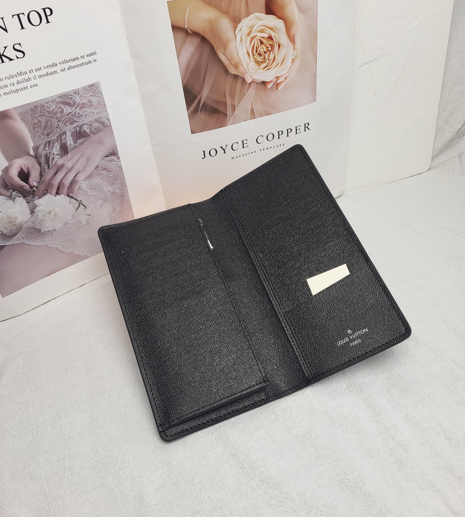 Leather bifold wallet card slots