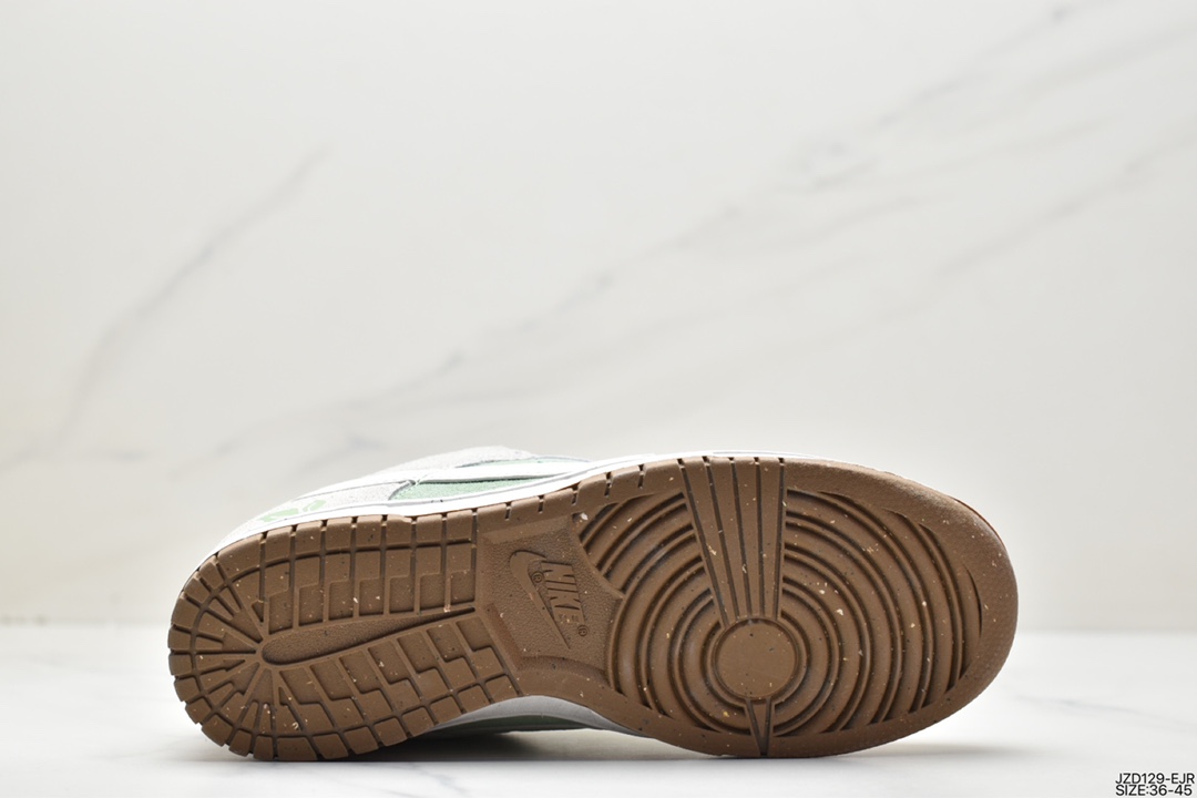 140 Nike Dunk Low SE “85” 白绿双勾四叶草 DO9457-100