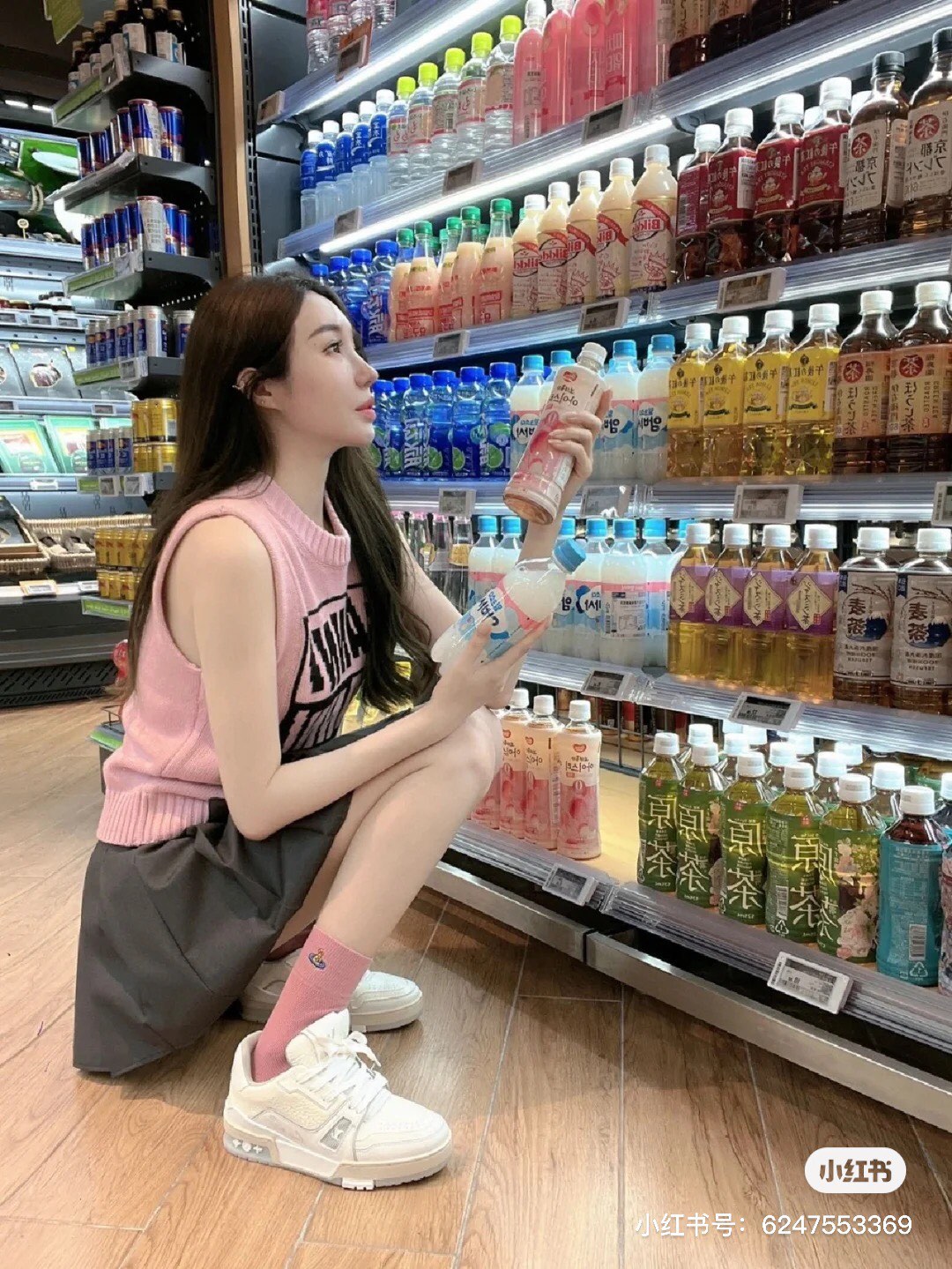 NO:230705,Multiple colors. Colors are the best to buy or white cement. Both men and women are the main recommendations, casual shoes/sports shoes, sneakers19860909多个颜色. 颜色 最好买 还是白水泥 男女都是主推,休闲鞋/运动鞋,sneakers,Women's Shoes