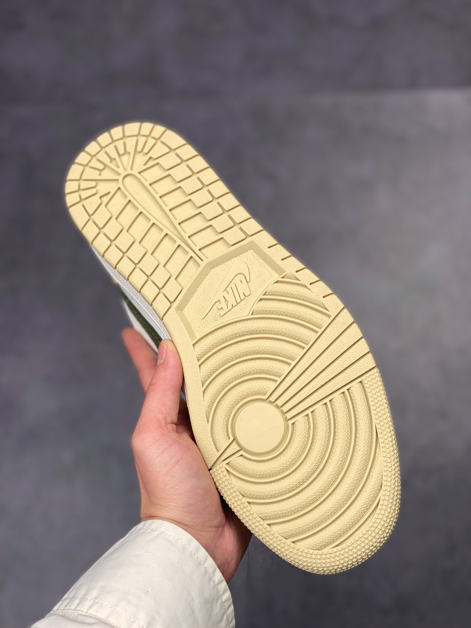 200 Air Jordan 1 Low 白绿脚趾 AJ1乔1低帮休闲板鞋 FD9906-131