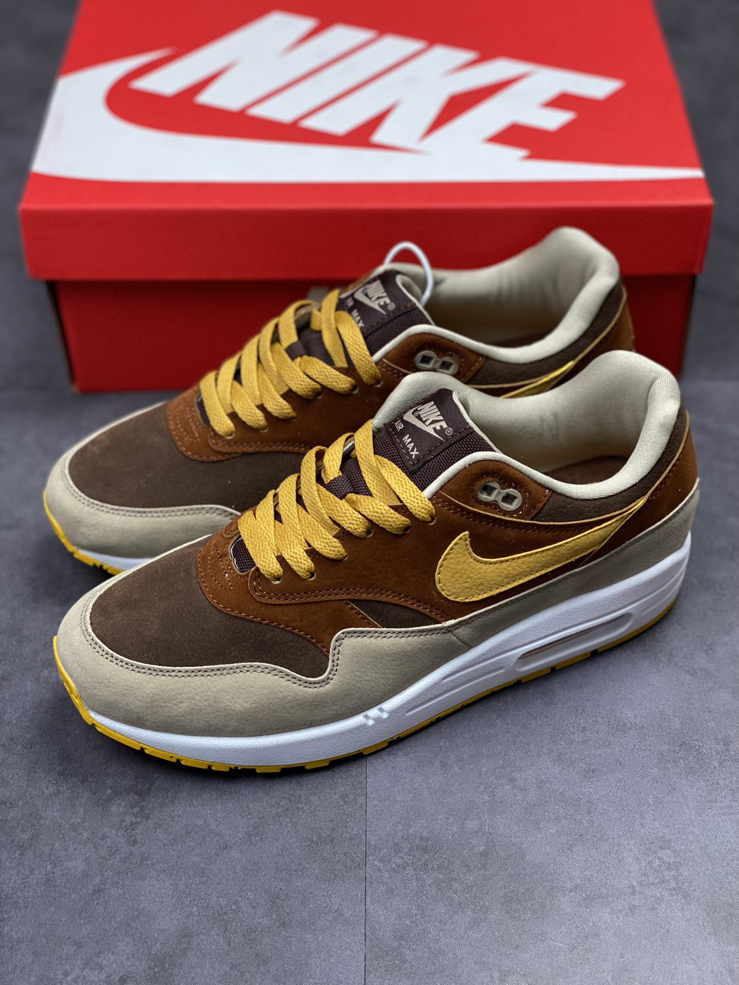 240 Nike Air Max 1 PRM 丑小鸭 复古休闲跑步鞋ZD0482-200