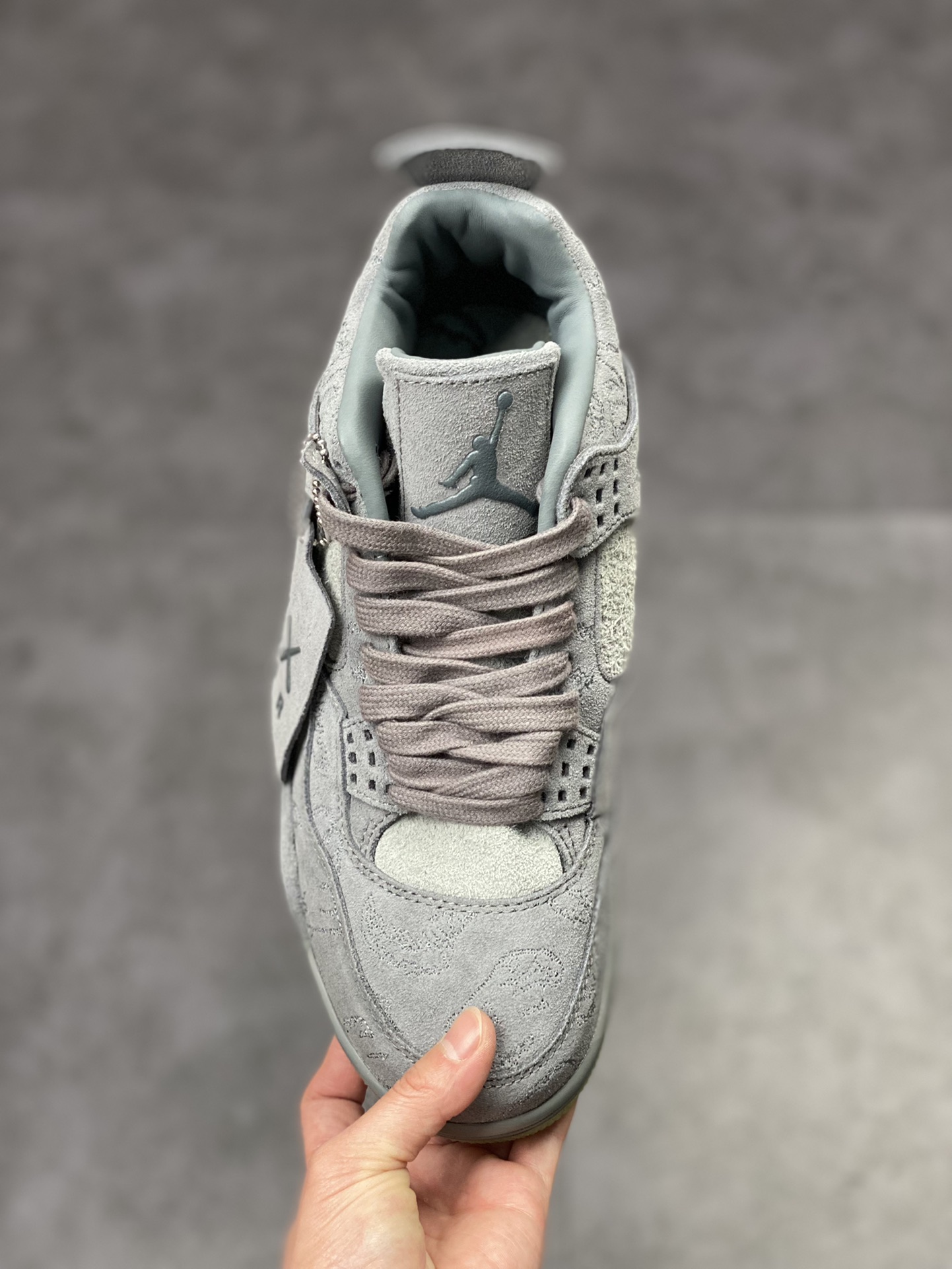 300 Air Jordan 4 X Kaws 灰麂皮 翻水经典  930155-003