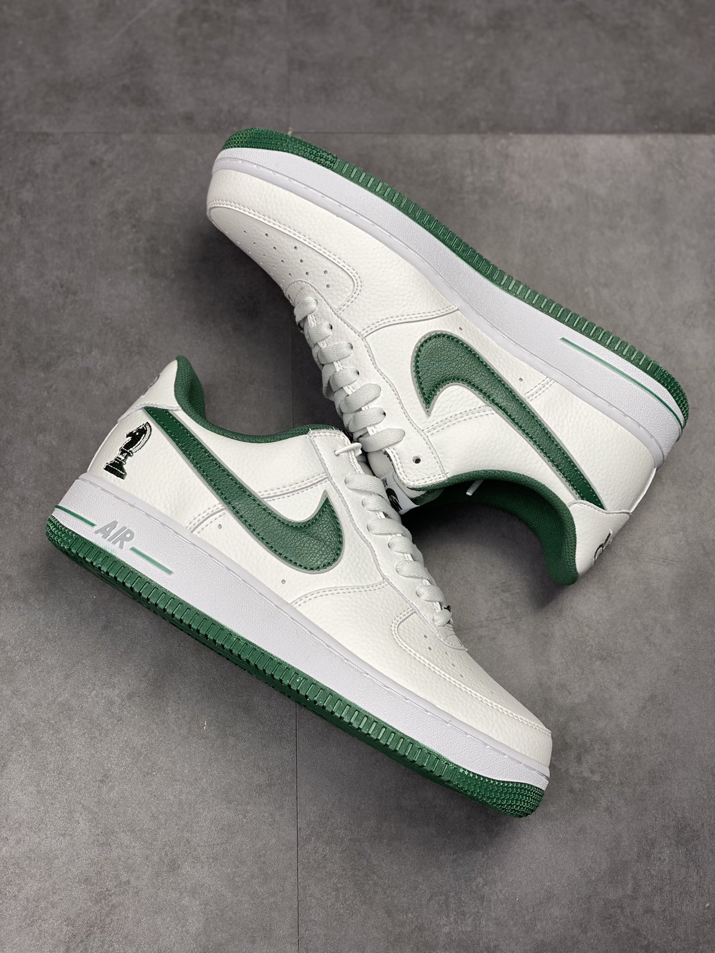 210 Nike Air Force 1 Low 07 白绿 马头刺绣 FB9128-100