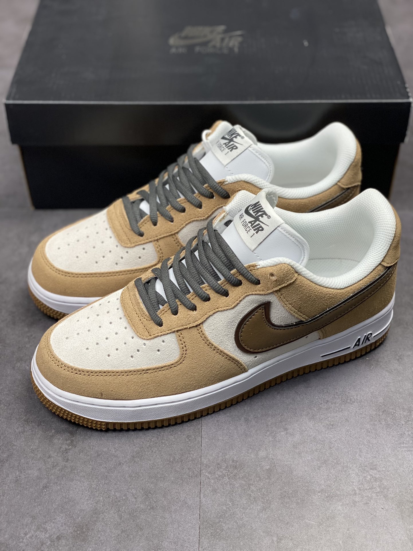 230 Nike Air Force 1 Low 07 翻毛奶茶 HH9636-326