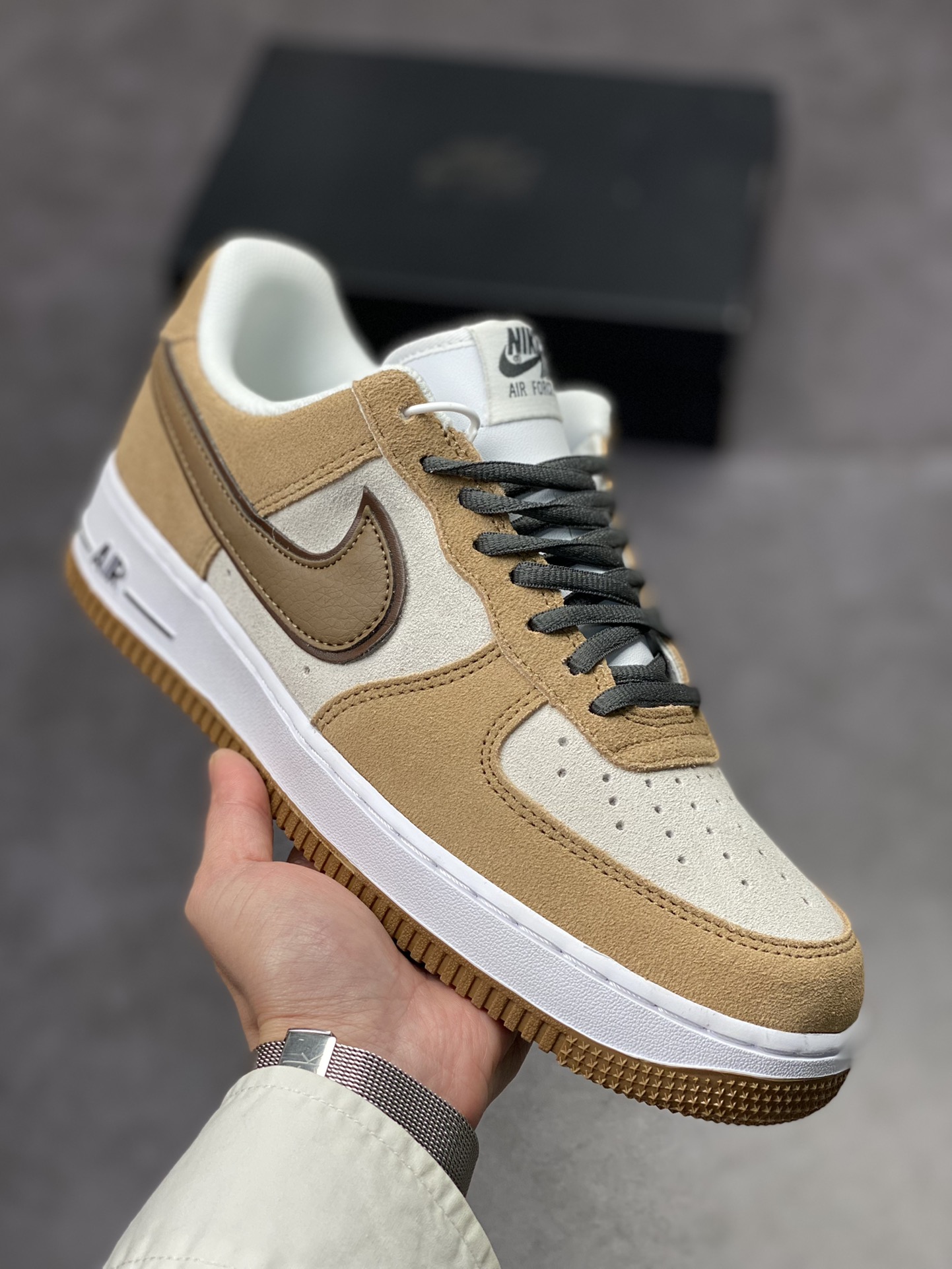 230 Nike Air Force 1 Low 07 翻毛奶茶 HH9636-326